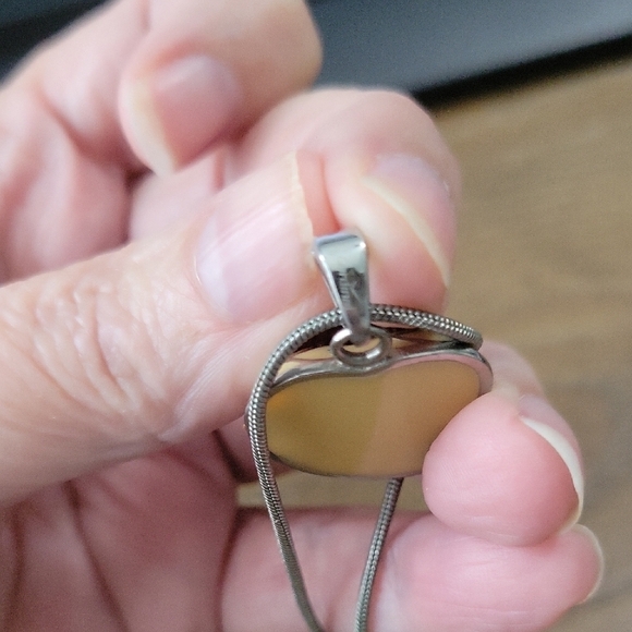 Elegant Silver tone cloisonne glass Heart Pendant Necklace - Picture 5 of 5